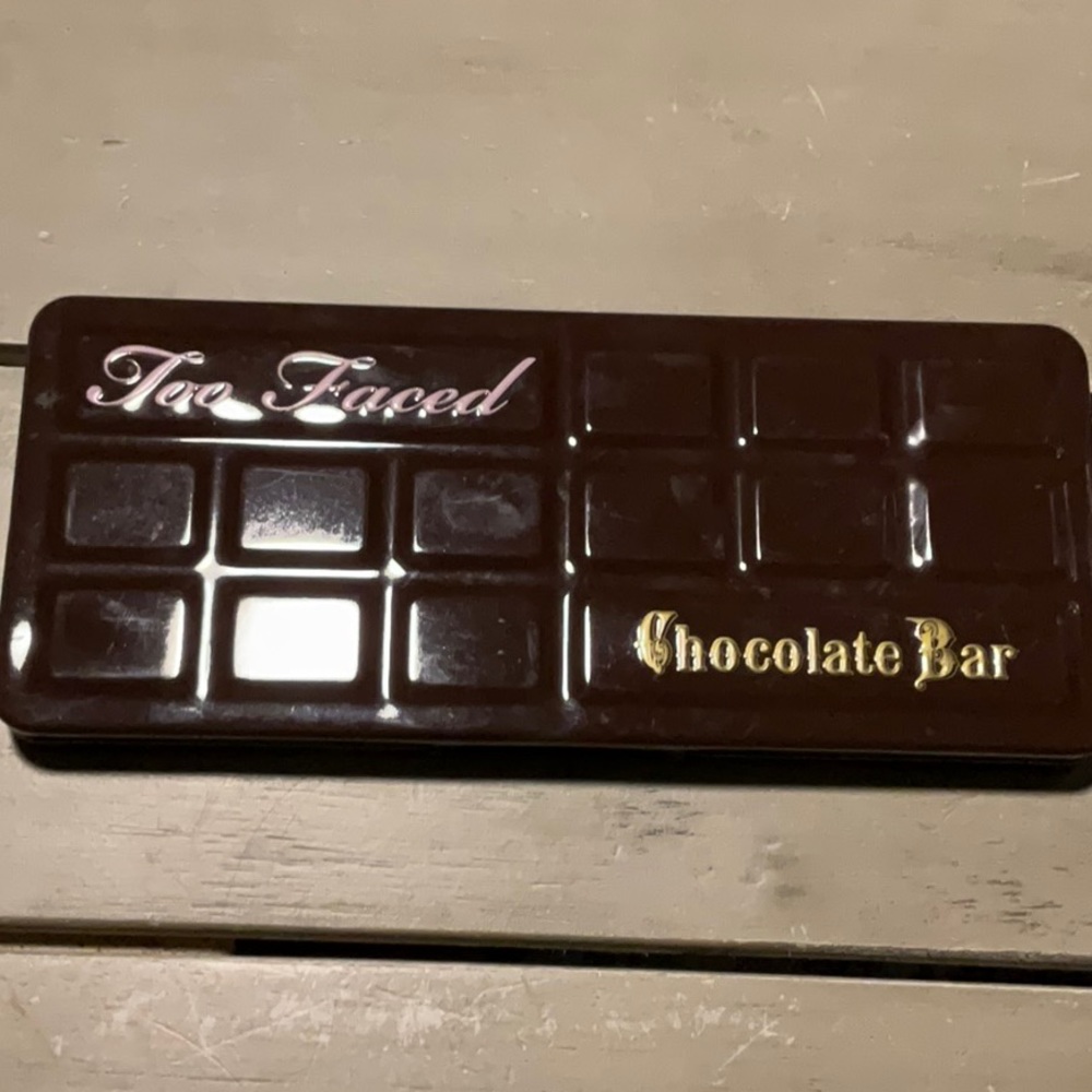 Too Faced Chocolate Bar palette